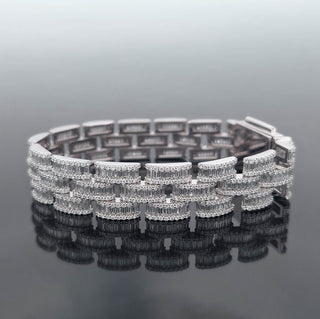 KAI – 18.5 Carat Baguette Line Natural Diamond Bracelet in 14K White Gold