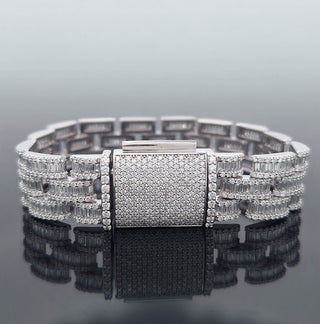 KAI – 18.5 Carat Baguette Line Natural Diamond Bracelet in 14K White Gold