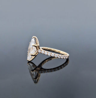 KARA – 2.5 Carat Marquise Solitaire LGD Ring in 14K Yellow Gold
