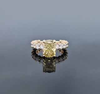 KATRINA – 3.5 Carat Cushion Solitaire LGD Ring in 14K Yellow Gold