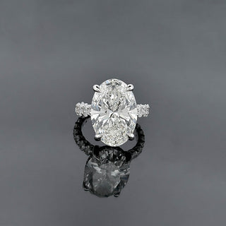 HORTENSE – 14 Carat Oval LGD Ring in 14K White Gold