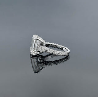 VALESKA – 11 Carat Emerald LGD Ring in 14K White Gol