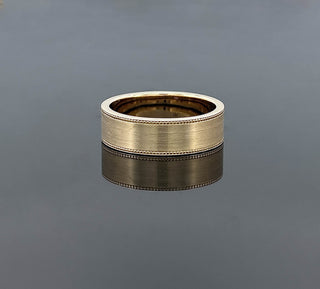 LEANDER – Plain Men's Band Ring in 18K Yellow Gold