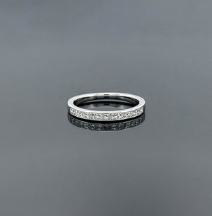 NADIA – 0.5 Carat Princess LGD Ring in Platinum