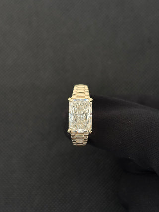 6 Carats Men's Radiant Cut Ring (LGD)