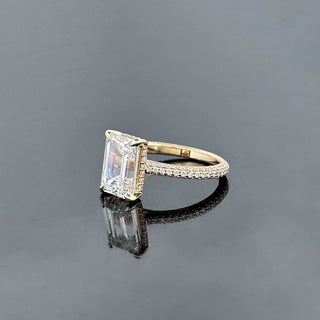 VALERIA – 4 Carat Emerald LGD Ring in 14K Yellow Gold
