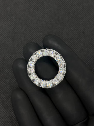 18 Carats Hexagon-Cut Center in an Eternity Frame, Round Diamonds on Sides and Inside Gallery