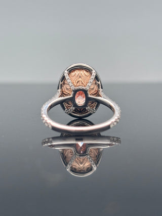 4 Carats Vivid Pink Oval Cut Ring in 14kt Gold (Lab Grown Diamond)