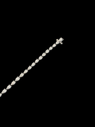 3.89 Carats 3mm Pears Elegant Classic Tennis Bracelet in 14kt Gold- 7 Inches