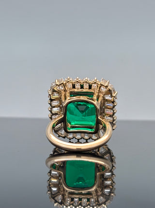 19.92 Carats Classic Lab-Grown Green Emerald with Baguette Diamond Halo Statement Ring - 14kt Yellow Gold