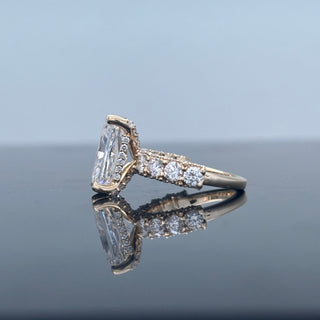 6 Carats The Prestige Radiant Diamond (LGD) Ring with Flanking Brilliance in 14K Gold