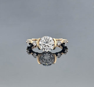 JAIDEN – 2 Carat Round Bezel LGD Ring in 14K Yellow Gold