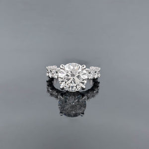 GISELA – 11.5 Carat Round LGD Ring in 14K White Gold