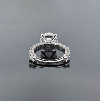 GISELA – 11.5 Carat Round LGD Ring in 14K White Gold