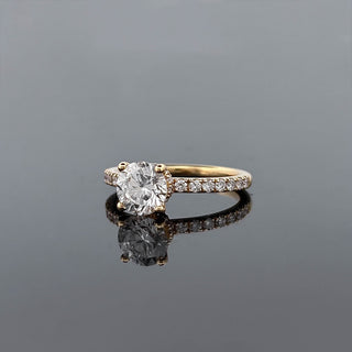OCTAVIA – 1.5 Carat Round LGD Ring in 18K Yellow Gold