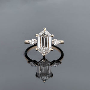 NADIA – 3 Carat Hexagon Modified Step Cut LGD Ring in 14K Yellow Gold