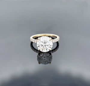 CAMILLE – 5 Carat Round LGD Ring in 14K Yellow Gold