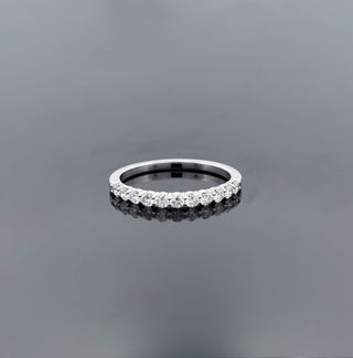 SOPHIA – 0.3 Carat Round LGD Ring in 14K White Gold