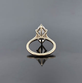 ISLETA – 3.5 Carat Marquise LGD Ring in 14K Yellow Gold