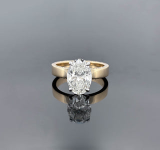 ISOLDE – 3.5 Carat Oval LGD Two-Tone Ring in 14K White & Yellow Gold