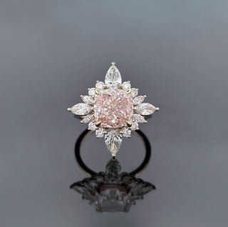 JANISE – 4 Carat Cushion LGD Ring in 14K Yellow Gold