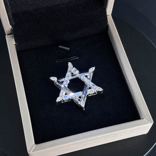 JAYNA – 2.5 Carat Star Pave LGD Pendant in Silver 925