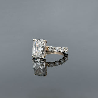 CELINE – 5 Carat Cushion LGD Ring in 14K Yellow Gold