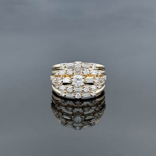 VALERIA – 2 Carat Round and Baguette LGD Ring in 10K Yellow Gold