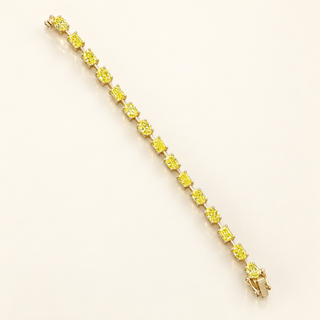 SELENE — 10.15ct Radiant Lab-Grown Diamond Bracelet