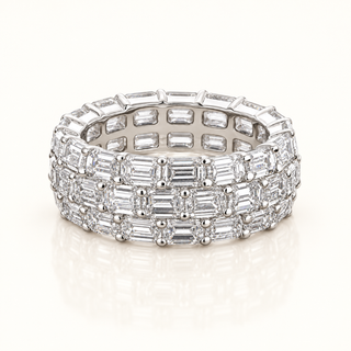 9 Carats Three-Row Emerald Cut Eternity Ring with East-West Design - 14kt Gold (LGD)