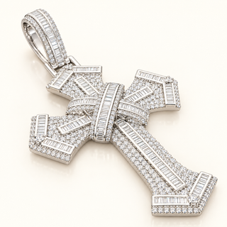 7 Carats Diamond Cross Pendant in 14kt White Gold (Lab Grown Diamond)