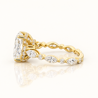 3.9 Carats Long Cushion Cut F/VS1 Lab-Grown Diamond Ring - 14K Gold