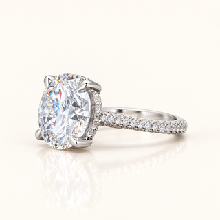 10.34 Carats Round Diamond (LGD) Solitaire Ring With a Pave 3-Row Shank - 14K Gold