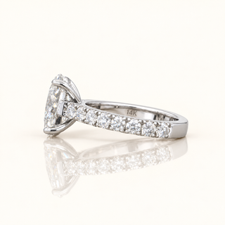 3.2 Carats Eternal Radiance Oval Diamond (LGD) Ring with Pavé Brilliance in 14k Gold