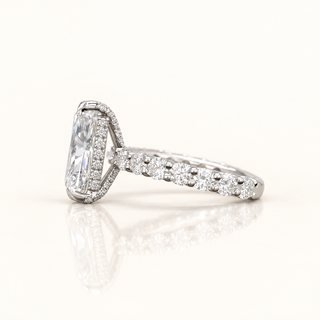 5.6 Carats The Opulence Radiant-Cut (LGD) Diamond Ring in 14K Gold