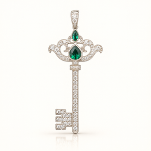 2.5 Carats Luxury Key Pendant - 14kt Gold