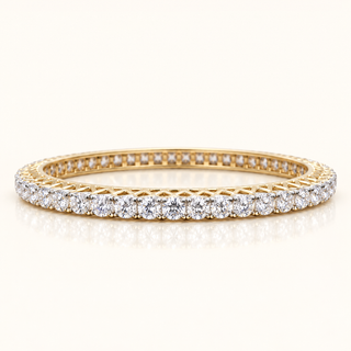 16 Carats Round Brilliant Cut Push-in Elegant Women's Bangle Made in 14kt Gold