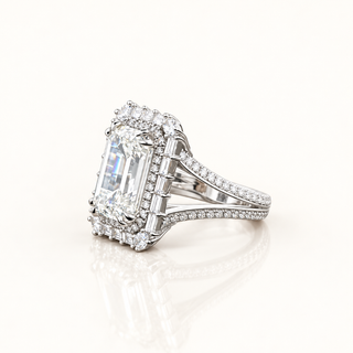 OPHELIA – 7 Carat Emerald Cut Diamond Ring in 14K White Gold
