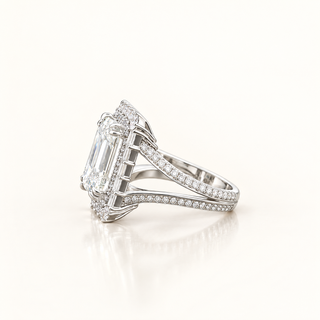 OPHELIA – 7 Carat Emerald Cut Diamond Ring in 14K White Gold
