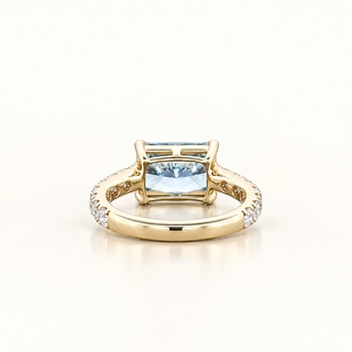 AURELIA – 3.5 Carat Radiant LGD Ring in 14K Yellow Gold