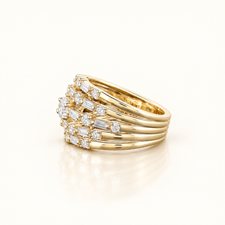 VALERIA – 2 Carat Round and Baguette LGD Ring in 10K Yellow Gold