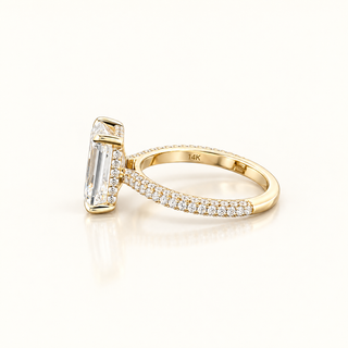 VALERIA – 4 Carat Emerald LGD Ring in 14K Yellow Gold
