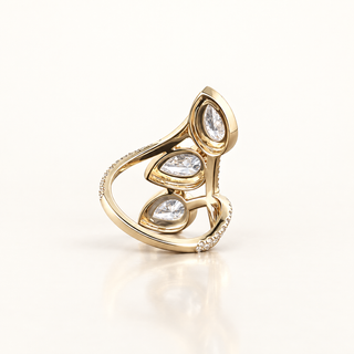 THALIA – 3.5 Carat Three-Stone Pear LGD Ring in 14K Yellow Gold