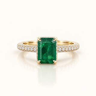 ISOLDE – 1.5 Carat Emerald Lab-Grown Colored Diamond Ring in 14K Yellow Gold