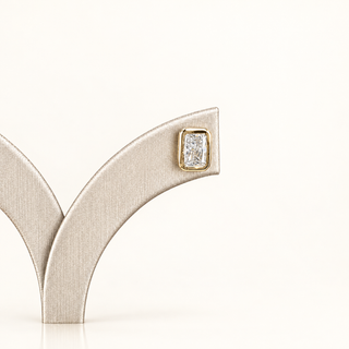 JONATHAN – 2 Carat Radiant LGD Earrings in 14K Yellow Gold