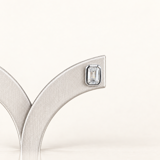 JOSIE – 2 Carat Oval LGD Earrings in 14K White Gold