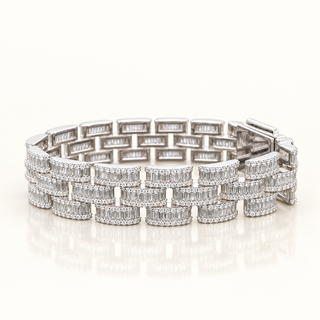 KAI – 18.5 Carat Baguette Line Lab Grown CVD Diamond Bracelet in 14K White Gold